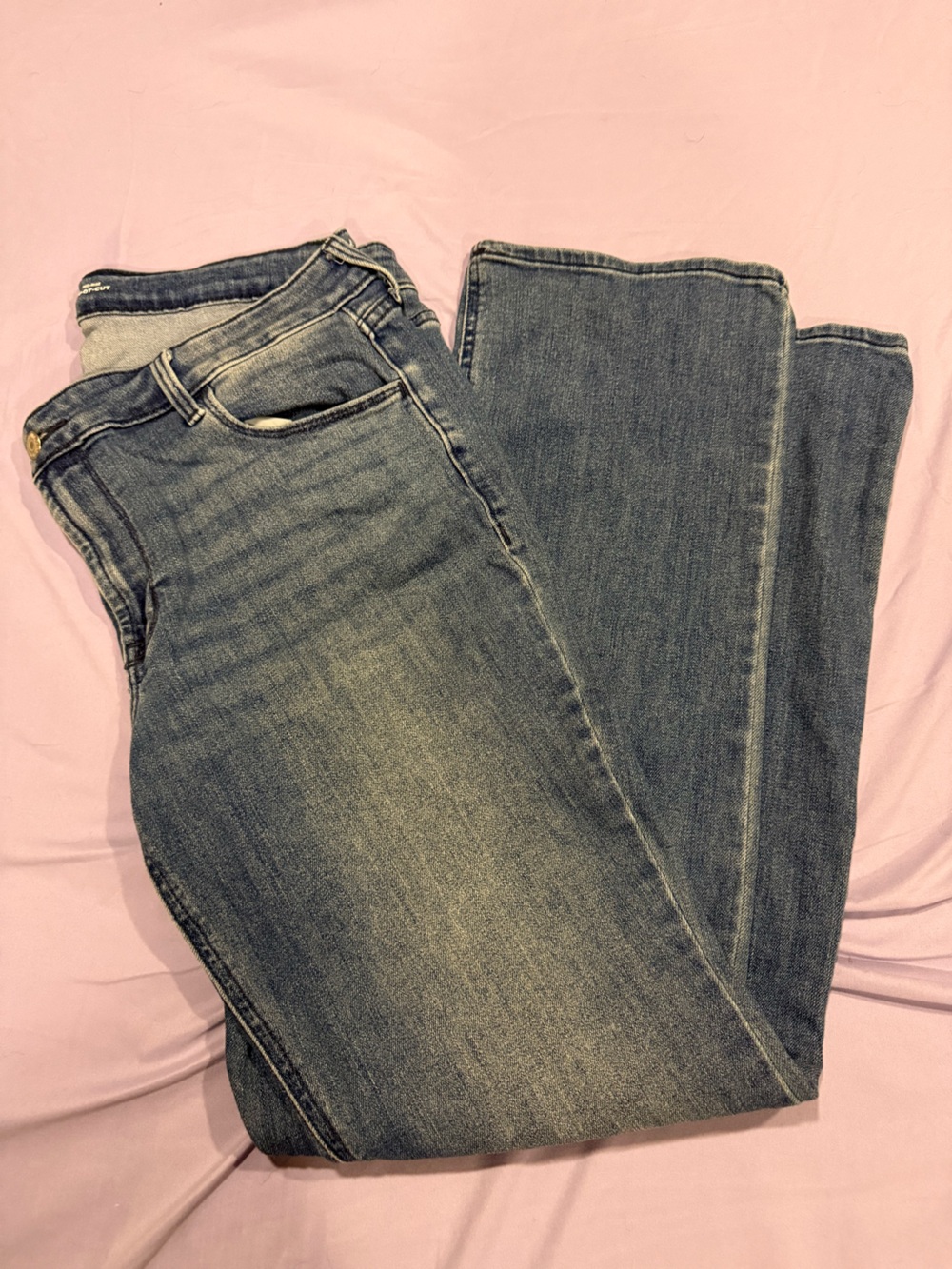 Old Navy Women's Straight-Leg Blue Jeans